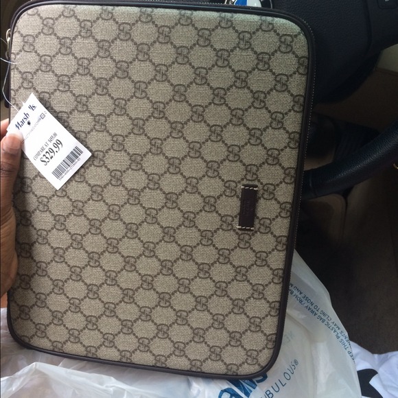 Gucci MAC BOOK LAPTOP CASE