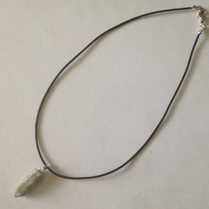 Reduced! 90's limestone quartz leather choker