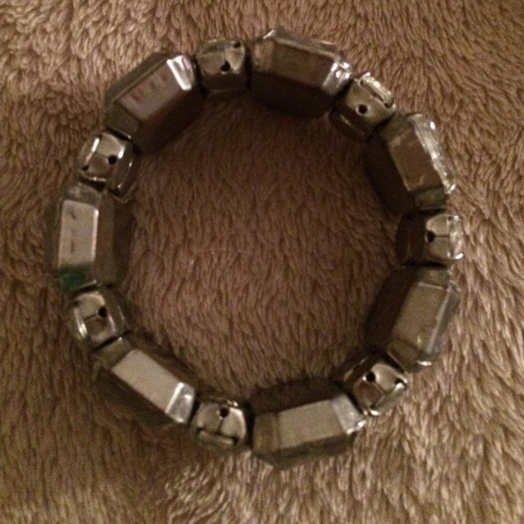 Bracelet - Picture 2 of 2