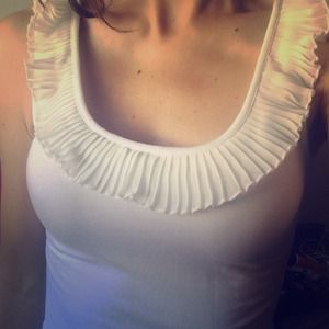 ⚡️Weekend sale⚡️White H&M top