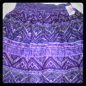 Aztech skirt very fashionable!