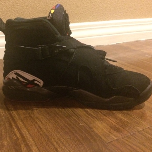 Jordan the 8s - Picture 2 of 4