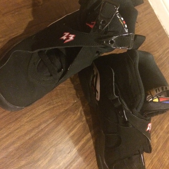 Jordan the 8s - Picture 4 of 4