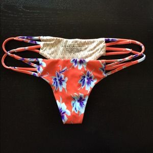 🚫SOLD🚫Acacia Vintage Aloha Maui Bottoms
