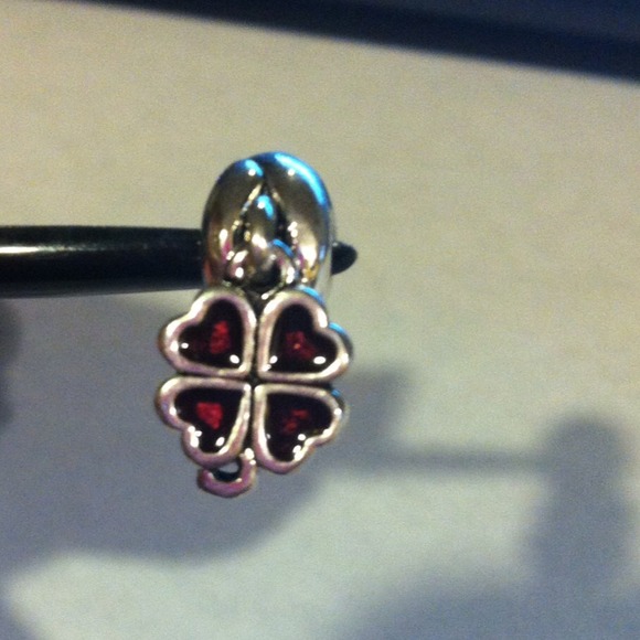 Pandora charm fuchsia four - leaf clover bead !