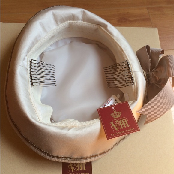 Victorian Maiden Marine hat cinnamon color. - Picture 2 of 4