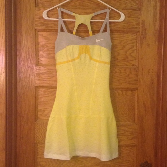 Nike Maria Sharapova Tennis Dress