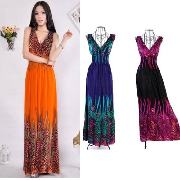 🏷CLEARANCE🏷 👗New Figure Flattering Dress👗 - Picture 3 of 4