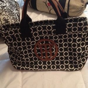 REDUCED!!!! ...Tommy Hilfiger Purse