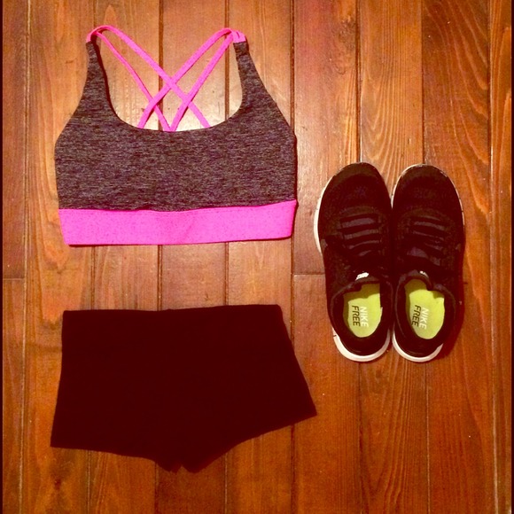 Victoria's Secret Tops - Victoria's Secret Cross-Back Sports Bra