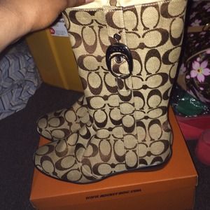 *reserved for @wildcat42* coach boots