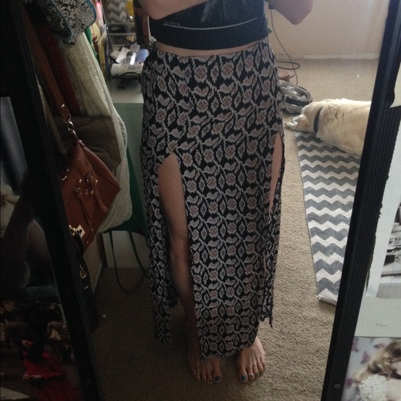 brandy Melville maxi skirt with side slits
