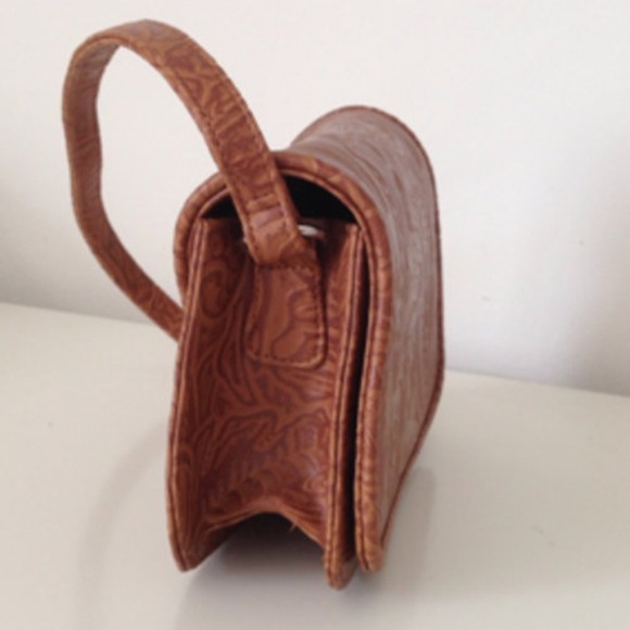 🚫BUNDLE🚫Tooled Brown Handbag - Picture 4 of 4
