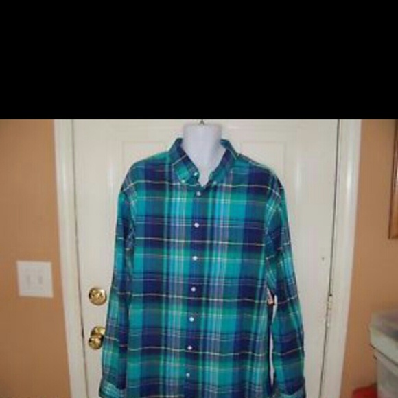 Paid fitting womens shirt
