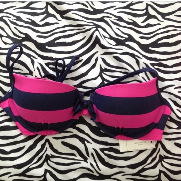 Gilly Bikini Top