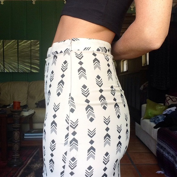 🚫SOLD🚫 - Picture 2 of 4