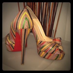 SOLD AUTHENTIC  Multi Stripe CL's