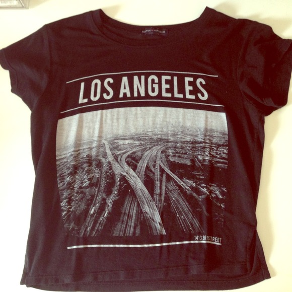 Los Angeles brandy Melville crop top