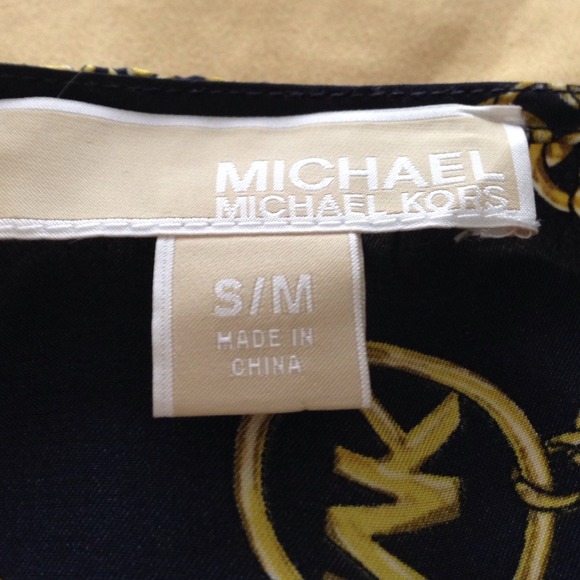 MK Chain Print Poncho!!đź’• - Picture 3 of 3