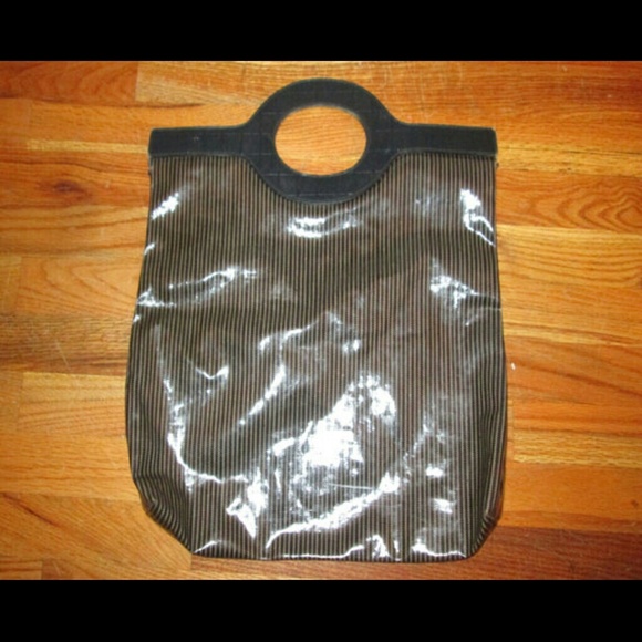 VINTAGE AUTHENTIC  FENDI TOTE HANDBAG - Picture 2 of 3