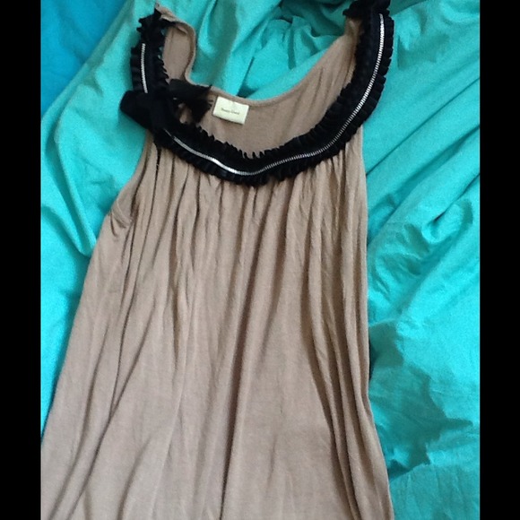 Brown stylish tank