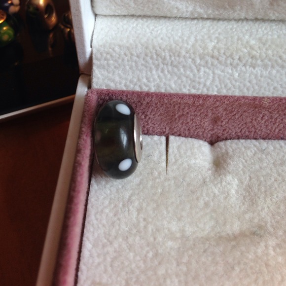 Bundle of 6 charms of your choice