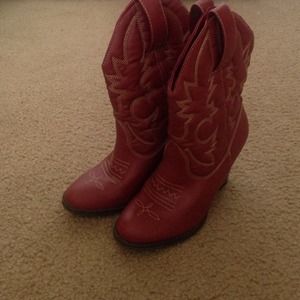 red cowgirl boots