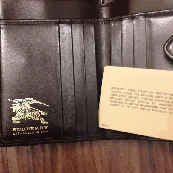 Wallet - Picture 2 of 2