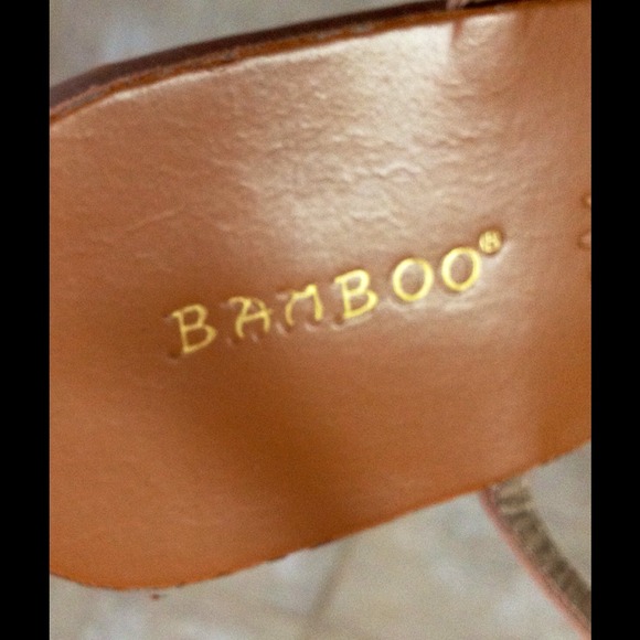 SOLD HOST PICK Bamboo Sandals PM EDITOR PICK ๐ธ - Picture 2 of 4