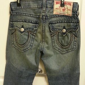 MAKE ME AN OFFER Men's True Religion Jeans
