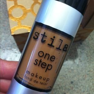 Stila One Step Makeup