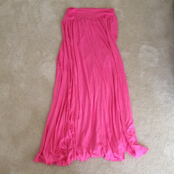 maxi skirt