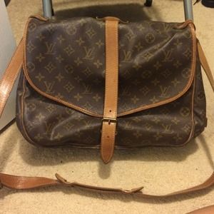 Louis Vuitton shoulder/messenger bag