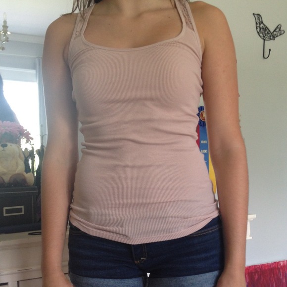 Tank - Picture 2 of 2