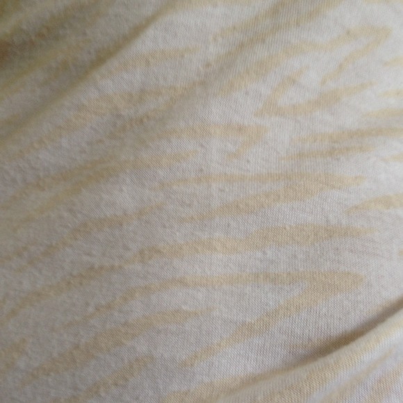 Tank - Picture 2 of 2