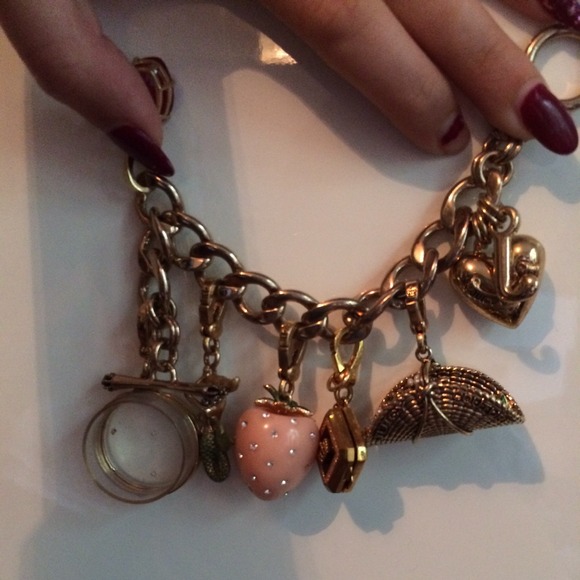 Juicy couture charm braclet