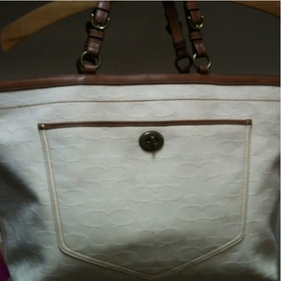 Authentic Coach Carryall - Picture 4 of 4