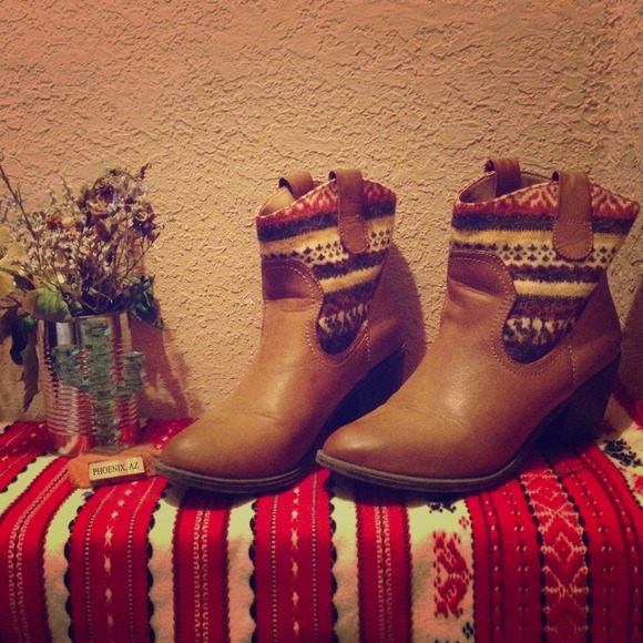Charlotte Russe western style booties.