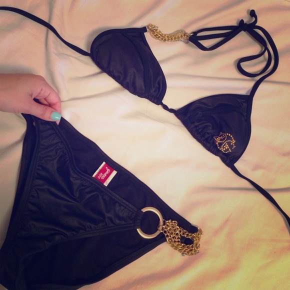 Black guess bikini set never worn