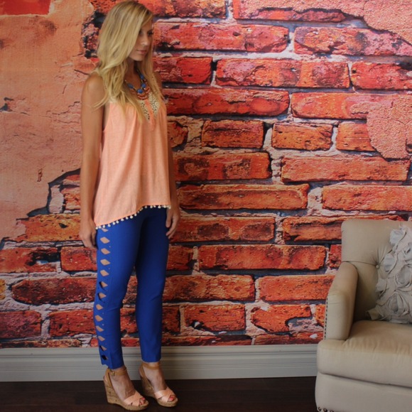 ⬇️Blue side lattice cut out ankle pants - Picture 2 of 4