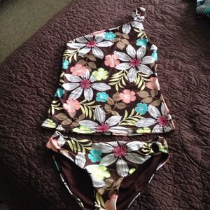 Tankini swim suit.
