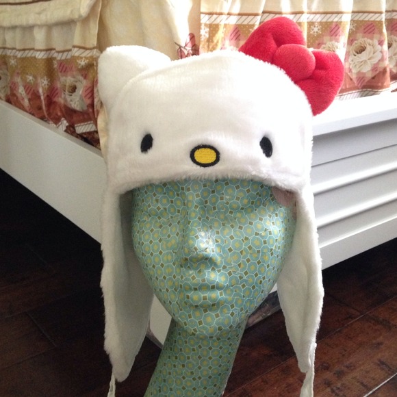 Hello kitty headwear