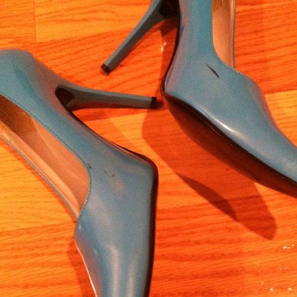 Stilettos - Picture 3 of 3