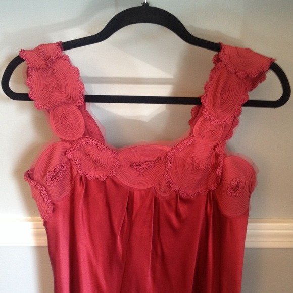 Flower Detailed BCBG Dress - Picture 2 of 3