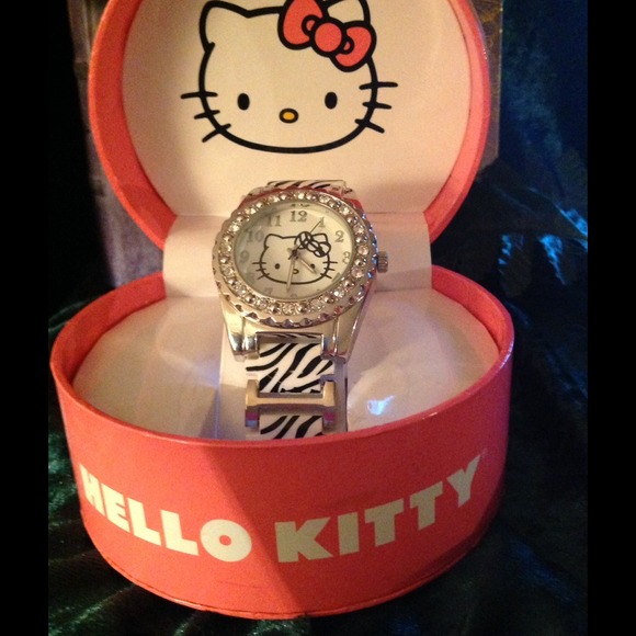 LTD EDITION HELLO KITTY CRYSTALZEBRA WATCH*** - Picture 2 of 4