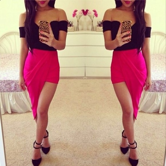 💋24 HOUR SALE💋Gorgeous Pink Asymmetric Skirt ❤️ - Picture 2 of 4