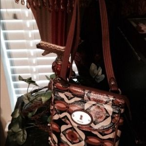 Fossil cross body