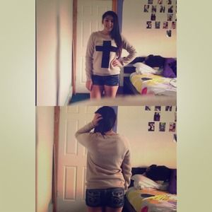 Forever 21 cross sweater