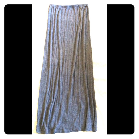 🌸gray maxi brandy Melville skirt