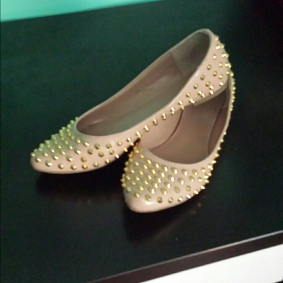 Flats - Picture 2 of 2